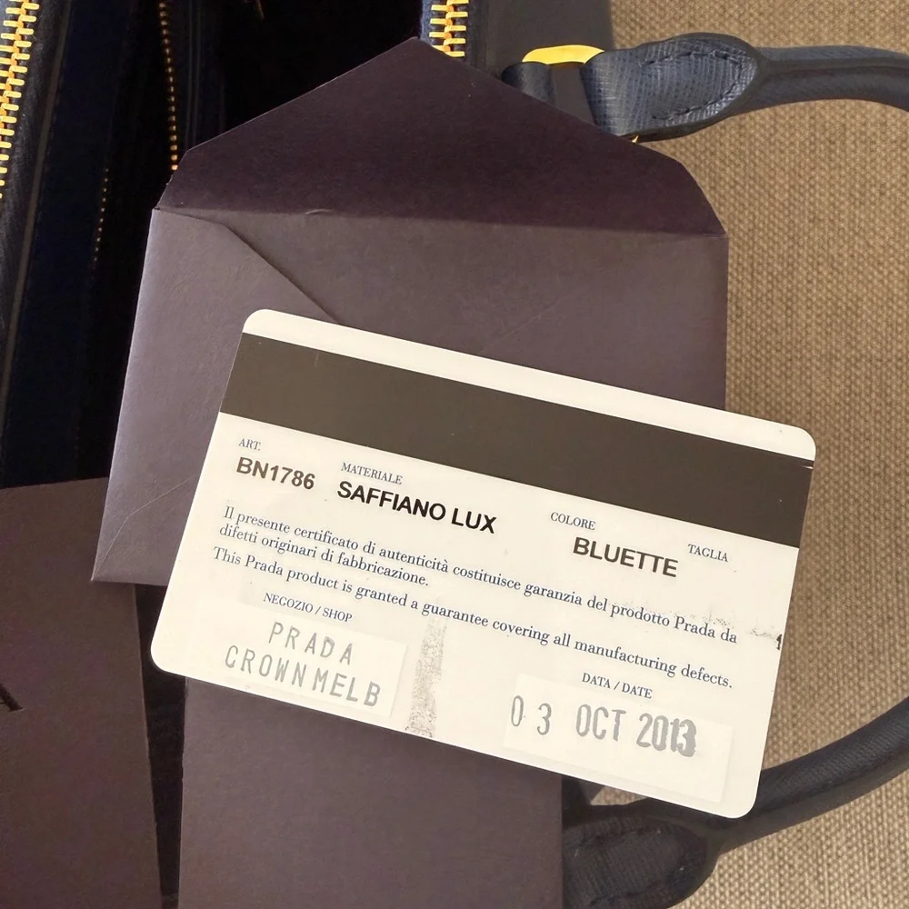 Prada Galleria Blue Saffiano Lux Tote - Excellent Condition - Picture 10 of 10